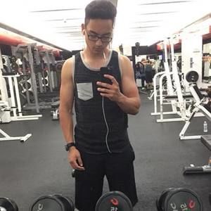 Meet your Posher, Dustin